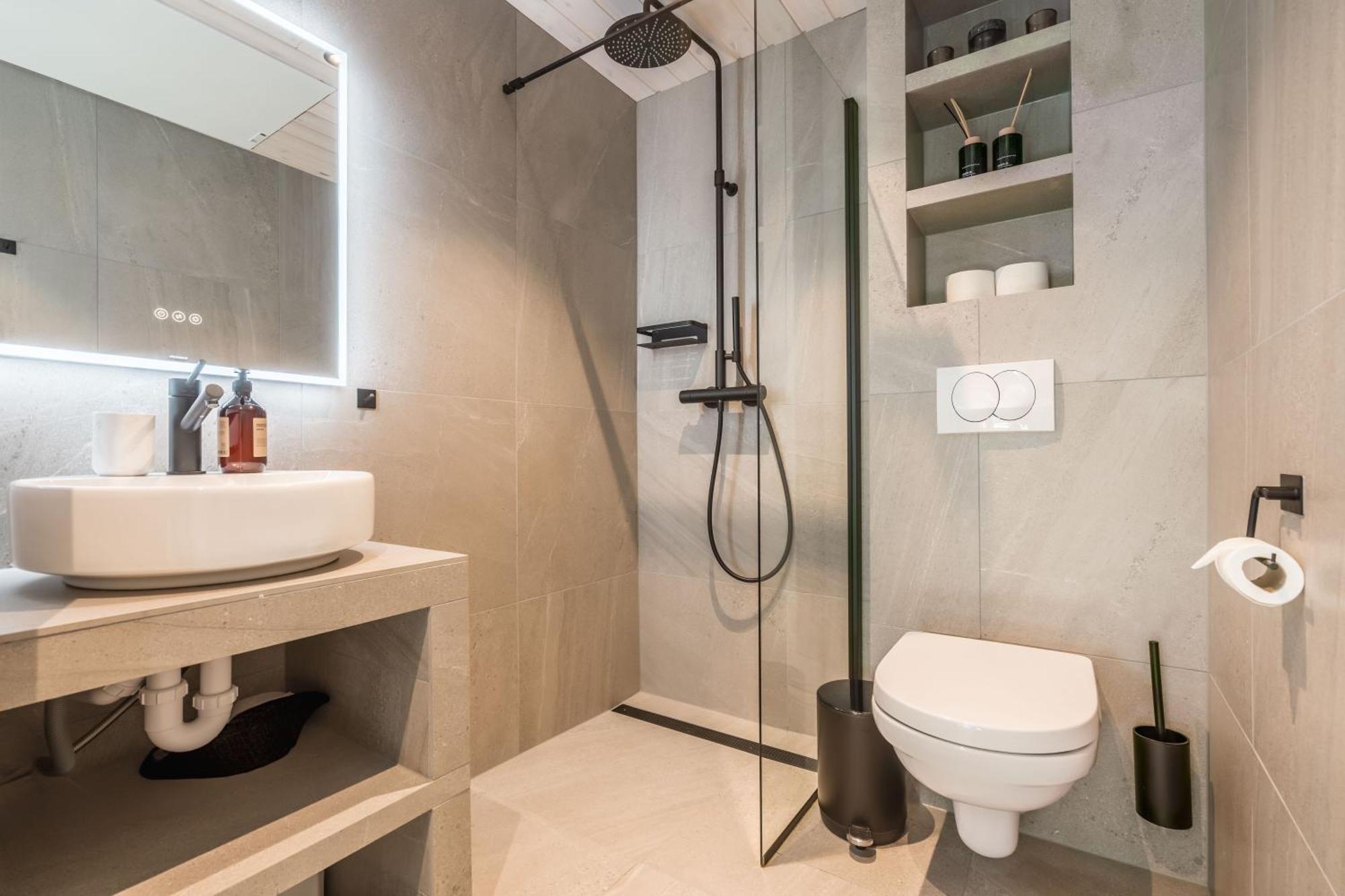 New And Modern Apartment In הנינגסבר מראה חיצוני תמונה